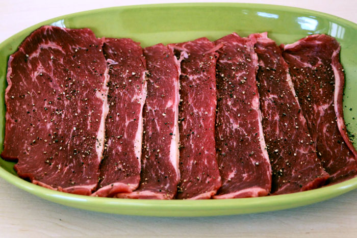Как выбрать мясо из говядины для стейка?