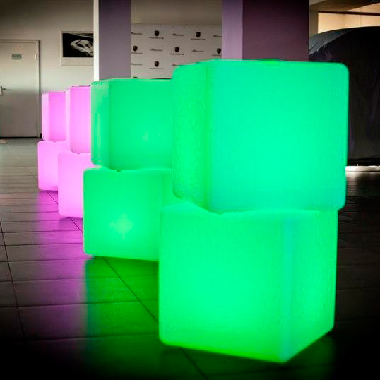 Светящийся LED куб Cube 40 см RGB Accum