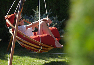 Подвесное кресло Lite Maya с каркасом, садовая мебель