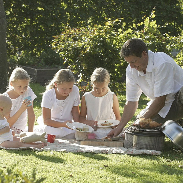 Мини гриль на углях Cobb Premier