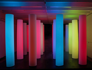 Светящийся LED цилиндр LightHouse Tower 120 см RGB Accum для сада и загородного дома Светящийся LED цилиндр LightHouse Tower 120 см RGB Accum, уличное оборудование