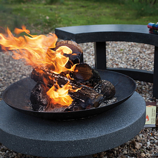 Уличный чугунный очаг на круглом основании Concretika Iron E60, уличное оборудование