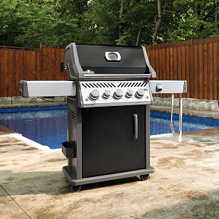 Гриль газовый Napoleon Rogue 425 SE (с ИК горелкой 3/3 и вертелом)