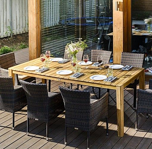 Стол обеденный из акации Joygarden Aura 215 см для дачи Стол обеденный из акации Joygarden Aura 215 см, садовая мебель