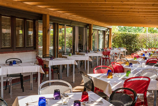 Стул Siesta Contract Bee Цвет: янтарный 