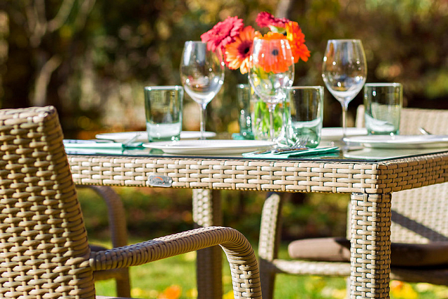 Обеденная группа Joygarden Rome на 4 персоны с подлокотниками 