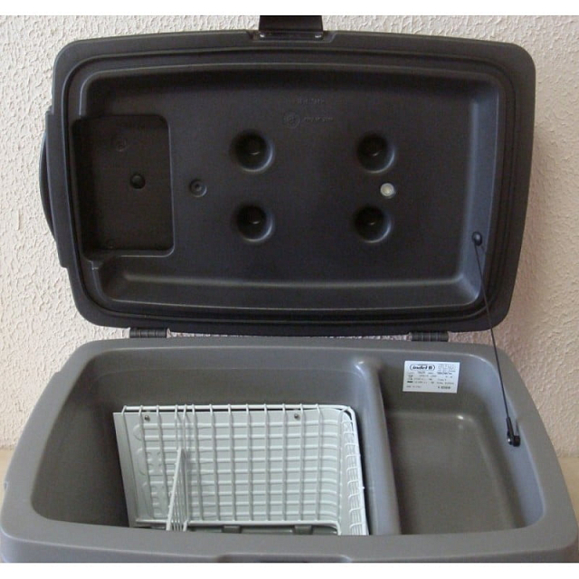 Автохолодильник компрессорный Indel B ТВ42