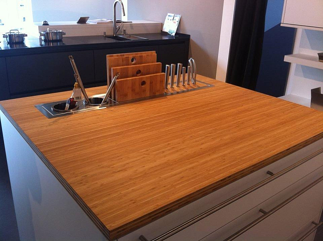 Блок Manhattan 100