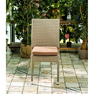 Стул плетеный Joygarden Rome банкетный