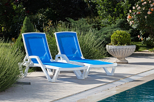 Шезлонг Joygarden Mare голубой для дачи Шезлонг Joygarden Mare голубой, садовая мебель