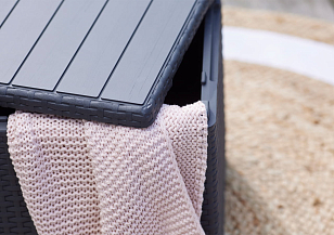 Ящик для хранения с крышкой Keter Vigo графит для дачи Ящик для хранения с крышкой Keter Vigo графит, садовая мебель