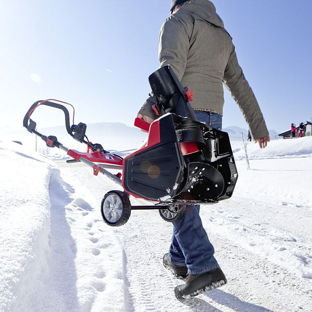 Снегоуборщик электрический AL-KO SnowLine 46 E 