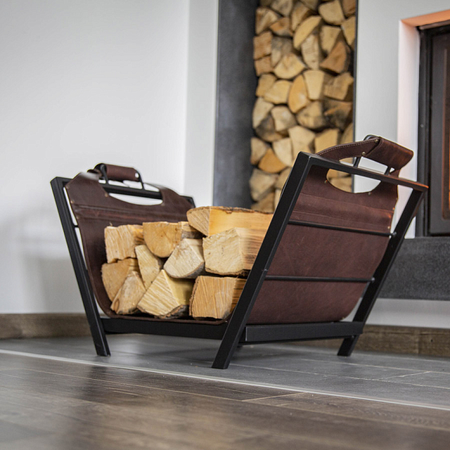 Дровница Concretika кожаная с подставкой 
