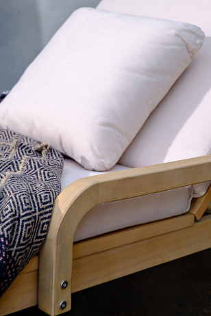 Шезлонг деревянный Joygarden Rimini с матрасом для дачи Шезлонг деревянный Joygarden Rimini с матрасом, садовая мебель