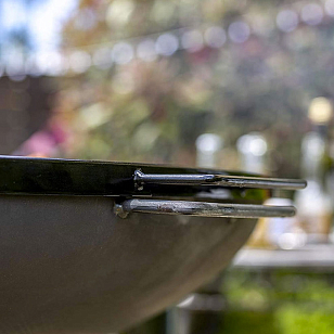 Чаша для костра La Hacienda Pittsburgh Plancha для сада и загородного дома Чаша для костра La Hacienda Pittsburgh Plancha, уличное оборудование