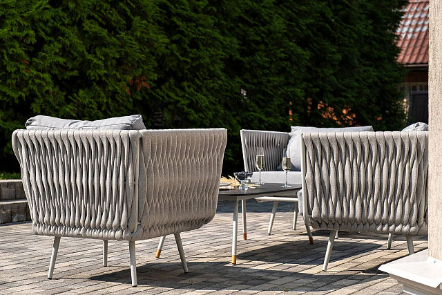 Лаунж-зона 4SIS Монако 4-местная со столом Верона (серый гранит), каркас светло-серый, роуп светло-серый 