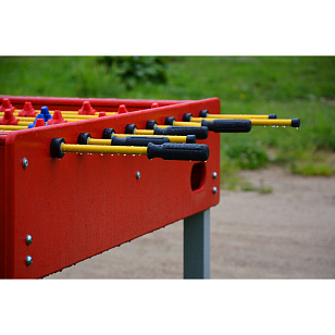 Всепогодный настольный футбол Desperado Summer Ball для отдыха за городом Всепогодный настольный футбол Desperado Summer Ball для хобби и пикника