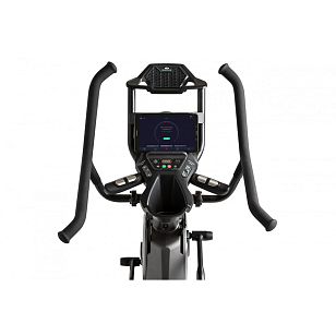 Кросстренер MaxTrainer M8 для хобби и пикника