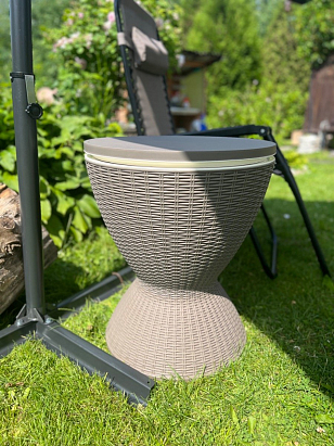 Стол мини-бар пластиковый Tagliamento Belle тортора, садовая мебель