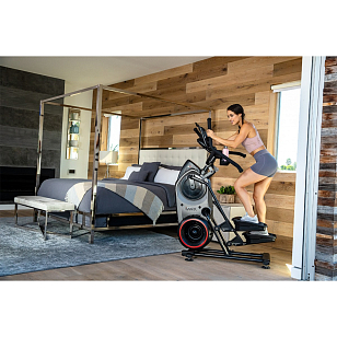 Кросстренер MaxTrainer M8 для хобби и пикника