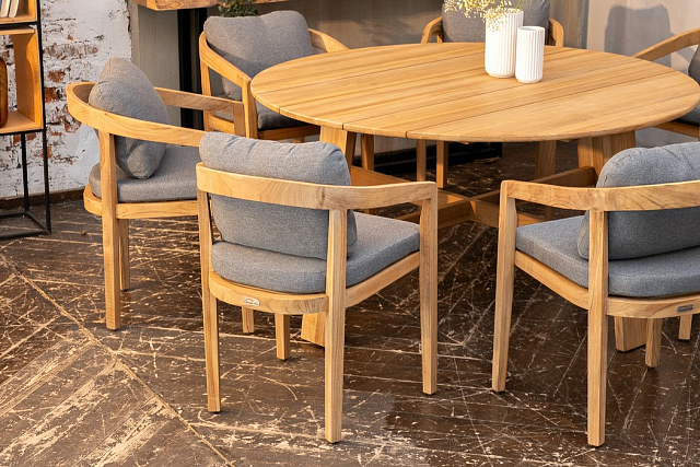 Обеденный стол из тика Joygarden Octa 150 см круглый 