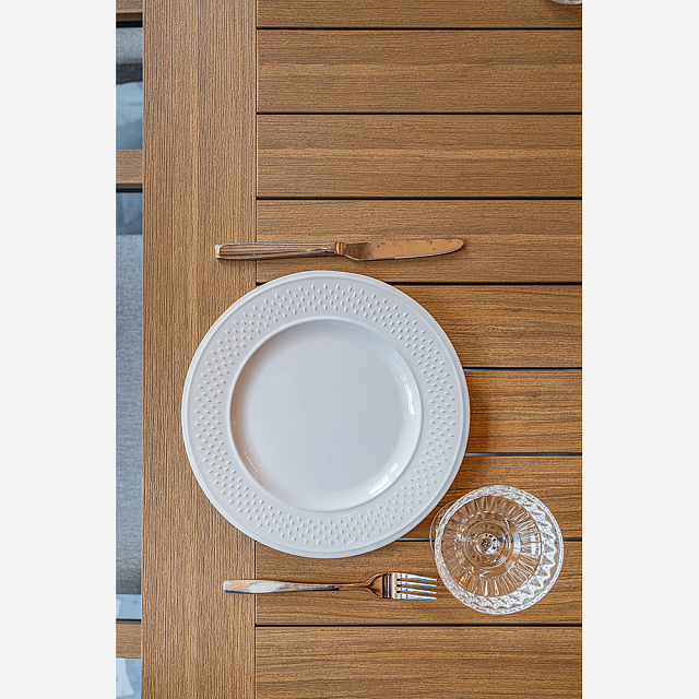 Обеденный стол Lite Oscar со столешницей из поливуда 