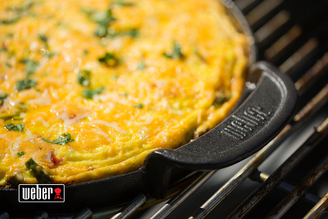 Чугунная сковорода Weber GBS