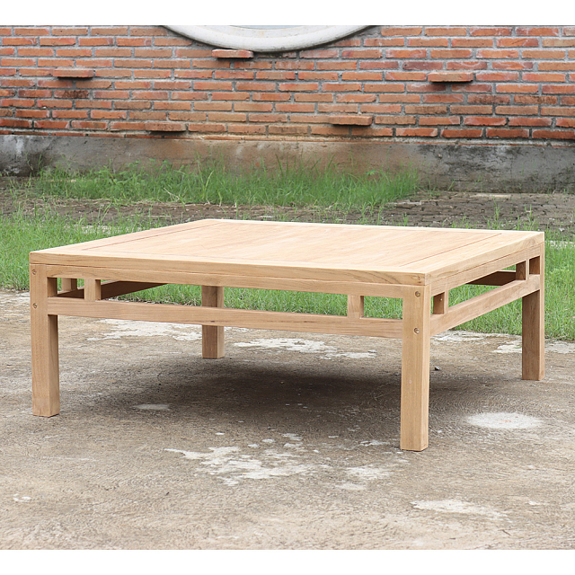 Стол из тика журнальный Lite Comerio 