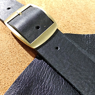 Кожаный фартук Village Club для сада