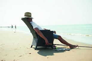 Кресло позиционное Keter Vermont графит для дачи Кресло позиционное Keter Vermont графит, садовая мебель