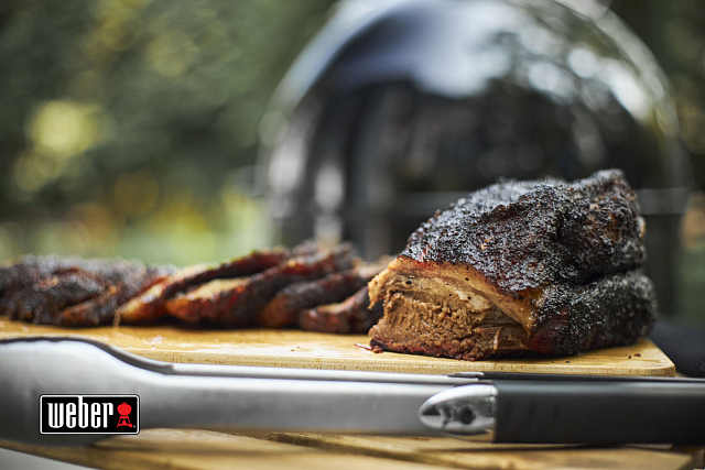 Угольный гриль - коптильня Weber Smokey Mountain Cooker, 57 см, черный