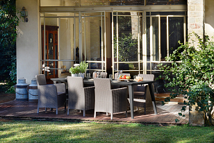 Стол Keter Lima графит для дачи Стол Keter Lima графит, садовая мебель