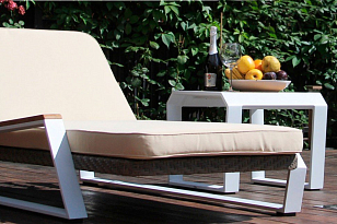 Столик для шезлонга Lite Teakman для дачи Столик для шезлонга Lite Teakman, садовая мебель