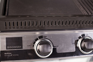 Газовый гриль встраиваемый Beefeater 1100E Series (3 горелки) для сада