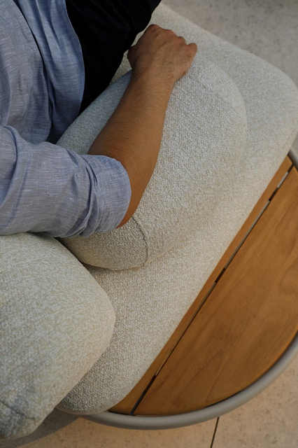 Лаунж зона (диван и парные столики) Brafritid Gotland бежевый, алюминий 