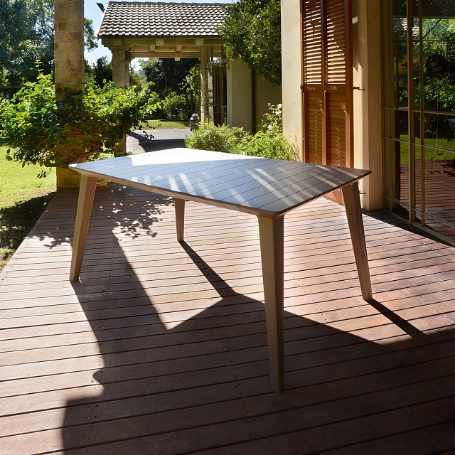 Стол Keter Lima капучино 