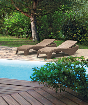 Шезлонг садовый Keter Atlantic капучино для дачи Шезлонг садовый Keter Atlantic капучино, садовая мебель