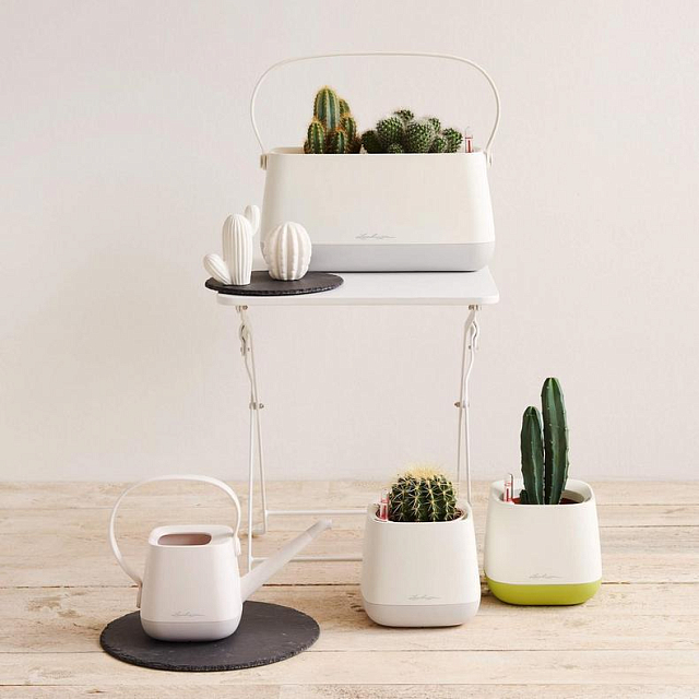 Лейка Lechuza Yula 40 Цвет: белый/серый 