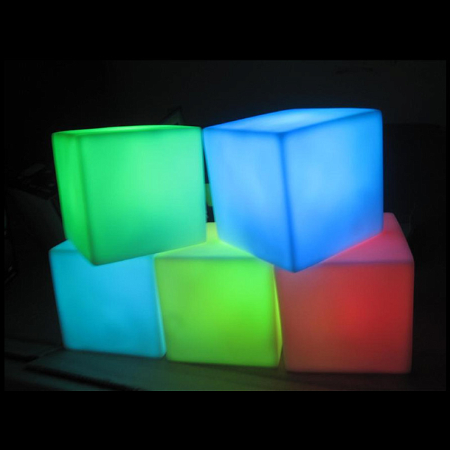 Светящийся LED куб LightHouse Cube 20 см RGB Accum 