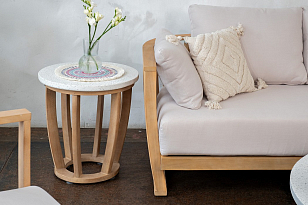 Боковой стол из акации Joygarden Woodland, садовая мебель