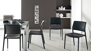 Стул Pedrali Ara Цвет: черный для дачи Стул Pedrali Ara Цвет: черный, садовая мебель