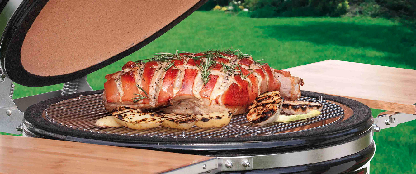 Керамический гриль Monolith Le Chef PRO 2.0 Black на ножках