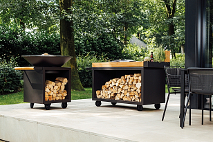 Дровяной гриль-очаг OFYR 100-PRO черный на колесах для приготовления пищи Дровяной гриль-очаг OFYR 100-PRO черный на колесах для сада