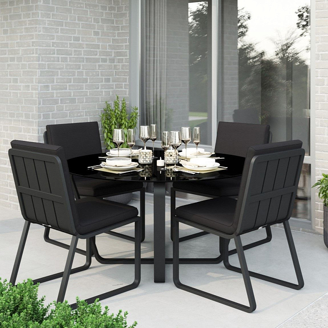 Обеденная зона Gardenini Primavera Карбон / Черный с стульями Voglie 