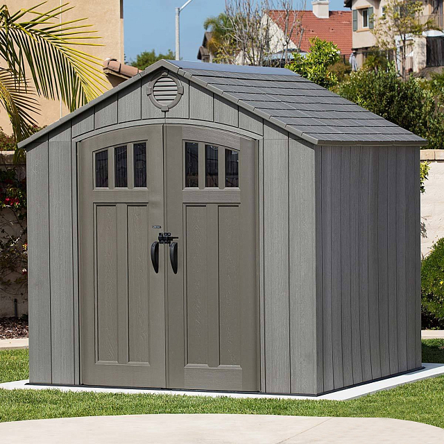 Пластиковый сарай Lifetime WoodLook 8 Х 7.5 