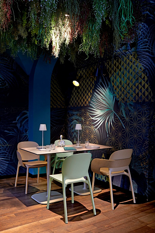 Стул Scab Design Hug Go Green Цвет: тортора, садовая мебель