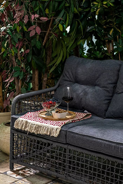 Плетеный диван Joygarden Lucca трехместный 