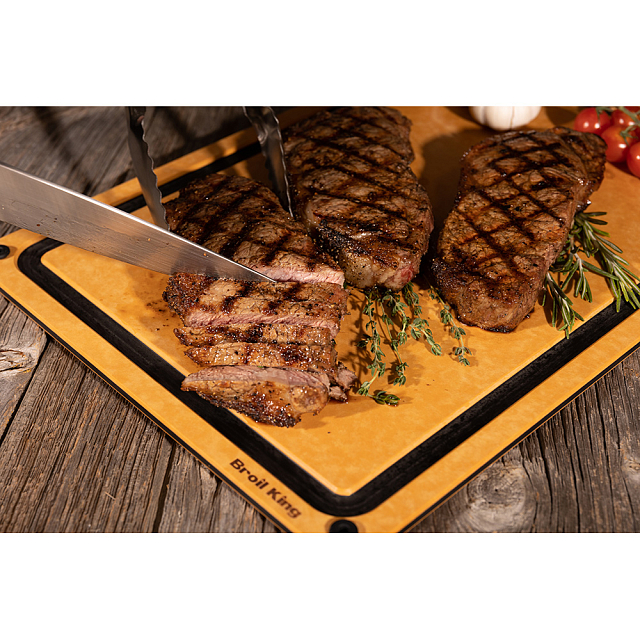 Доска из древесного волокна Broil King для нарезки и сервировки