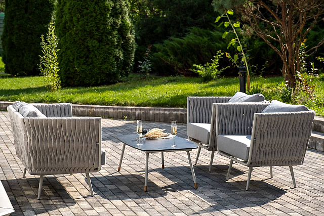 Лаунж-зона 4SIS Монако 4-местная со столом Верона (серый гранит), каркас светло-серый, роуп светло-серый 