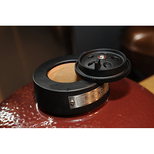 Керамический гриль Monolith Le Chef PRO 2.0 Red на ножках